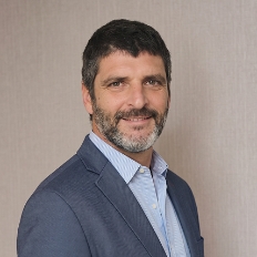 Dr. Ezequiel CAFFARINI